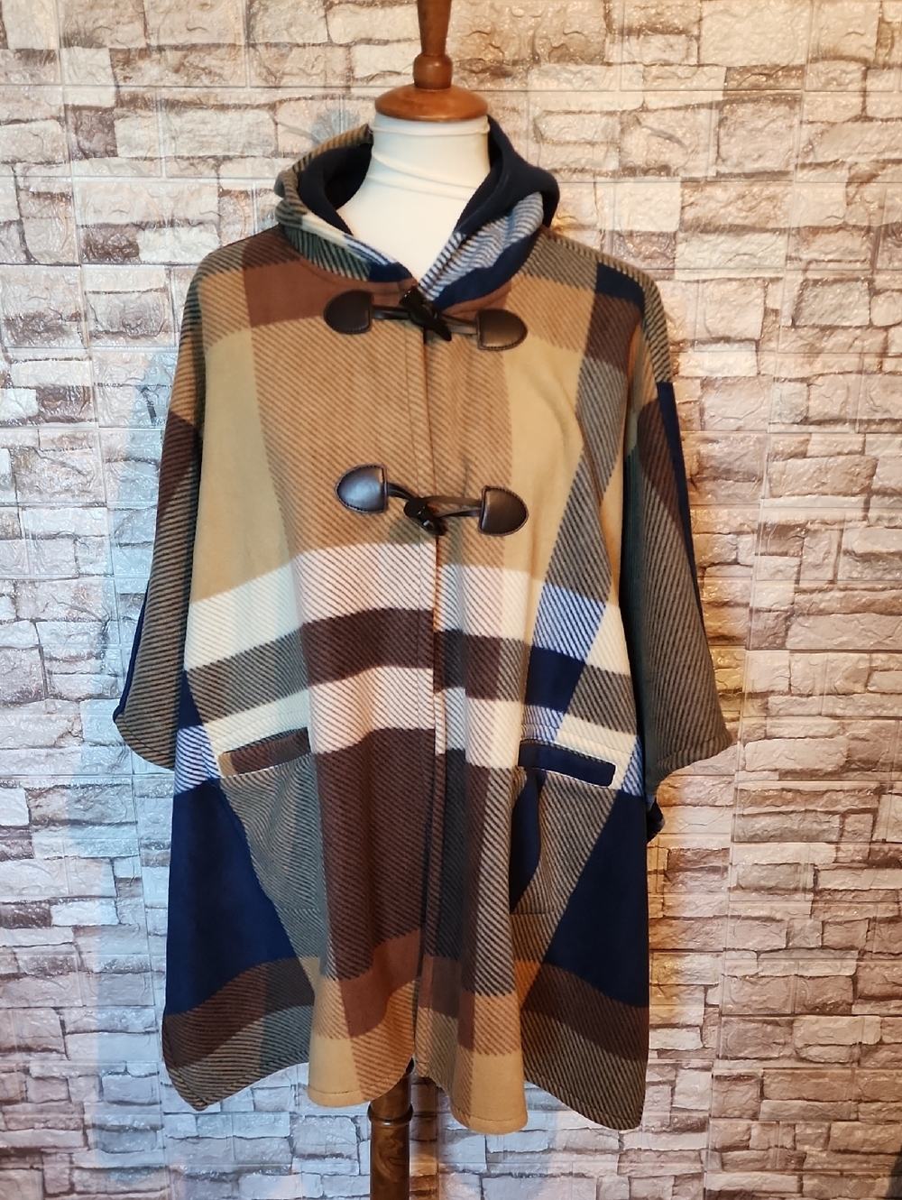 Rachel  Rachel Roy Plaid Cape Coat